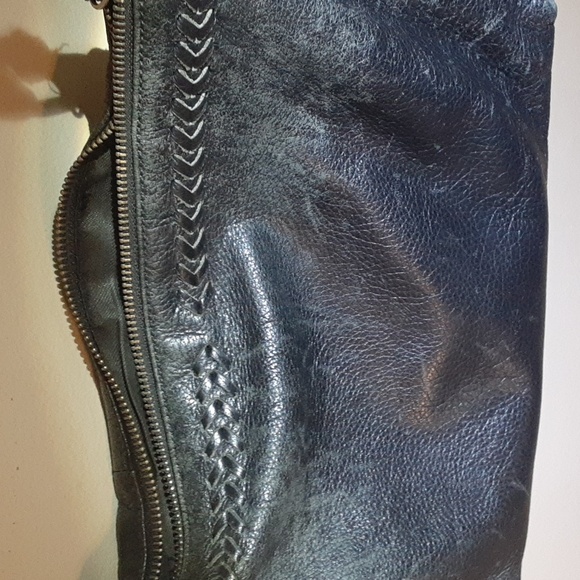 Lucky Brand purse with cute key ring Black leather purse - Picture 6 of 8